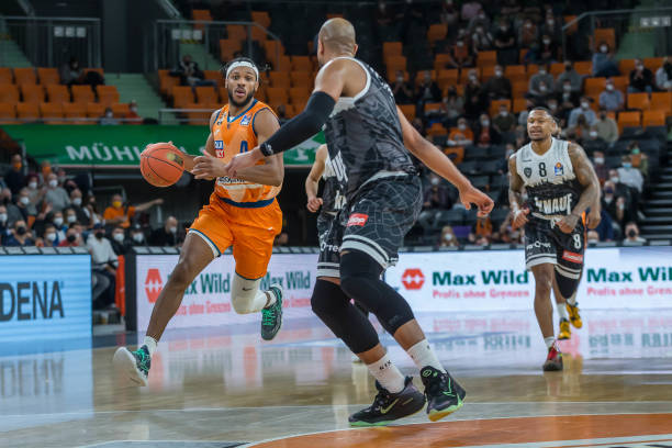 让他有足够 让他有足够