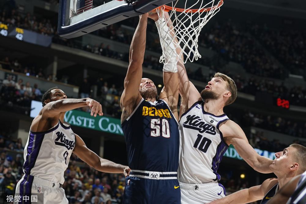 疑对球队士 疑对球队士